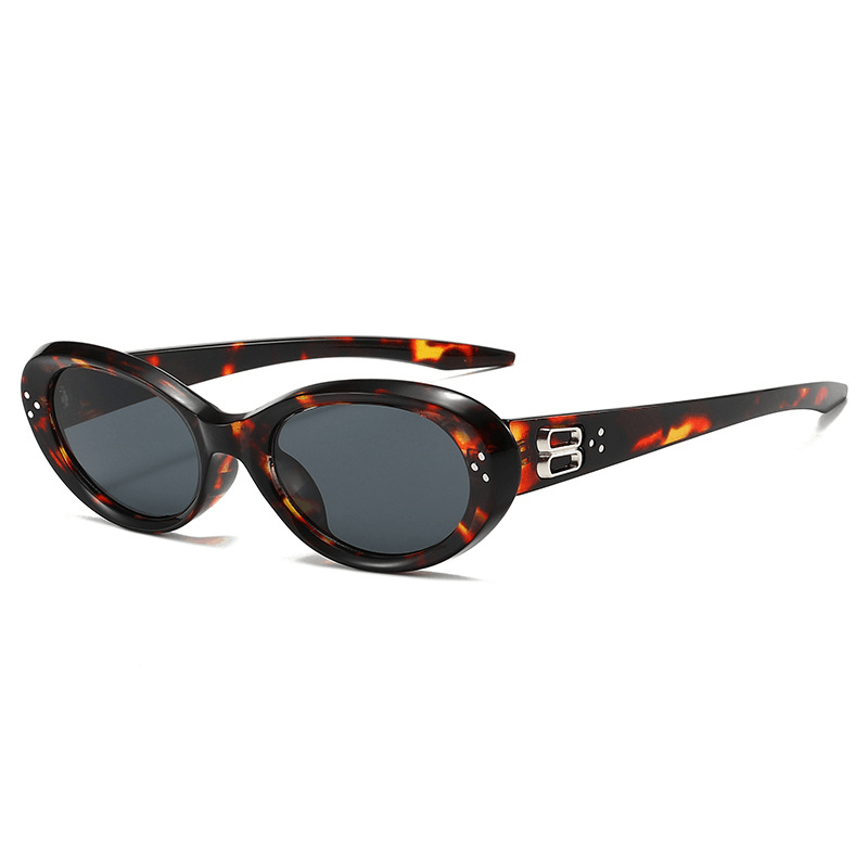 VELSUN-108 chic chunky oval sunglasses crafted with a warm cream beige PC frame and dark grey protective lenses